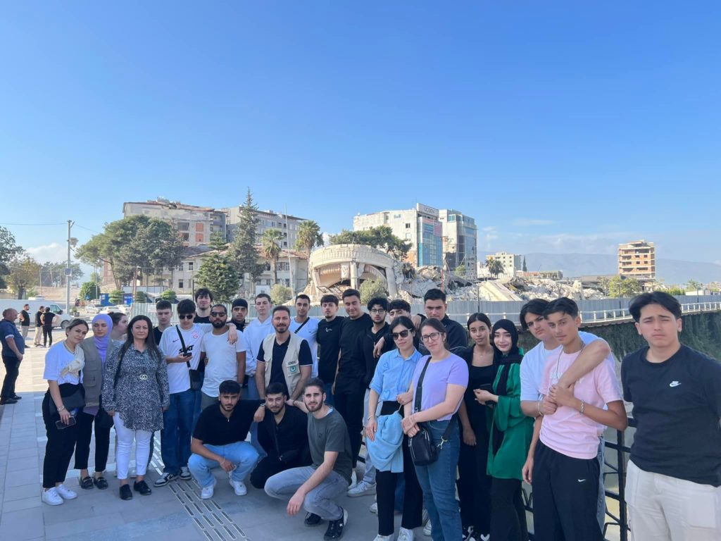 ATIB-Jugendliche halfen Hilal im Erdbebengebiet 10.11.2023 (16)