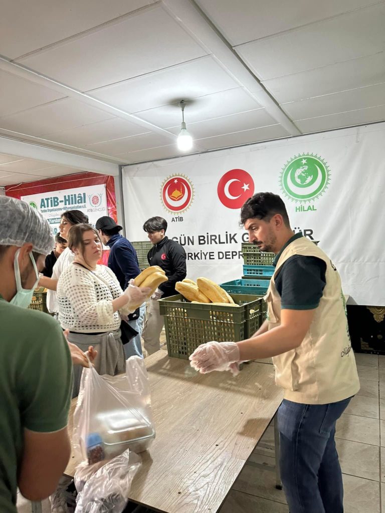 ATIB-Jugendliche halfen Hilal im Erdbebengebiet 10.11.2023 (27)
