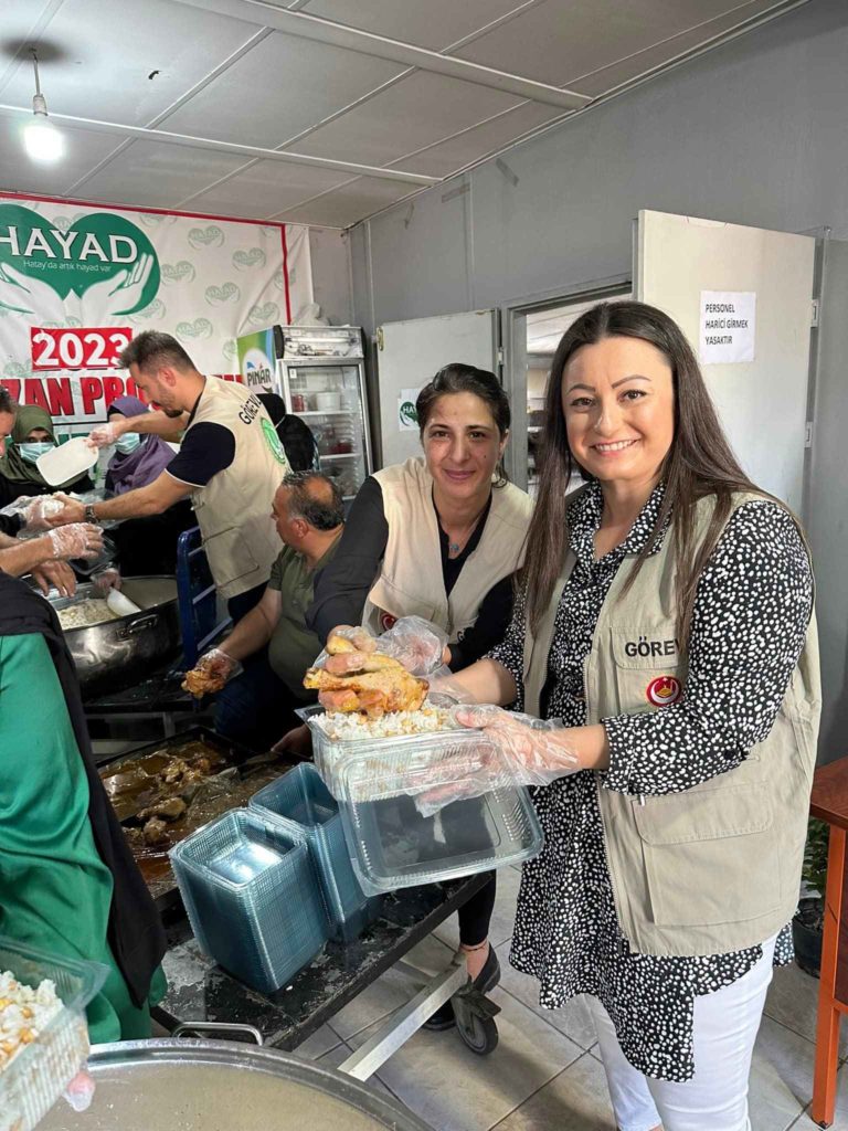 ATIB-Jugendliche halfen Hilal im Erdbebengebiet 10.11.2023 (28)