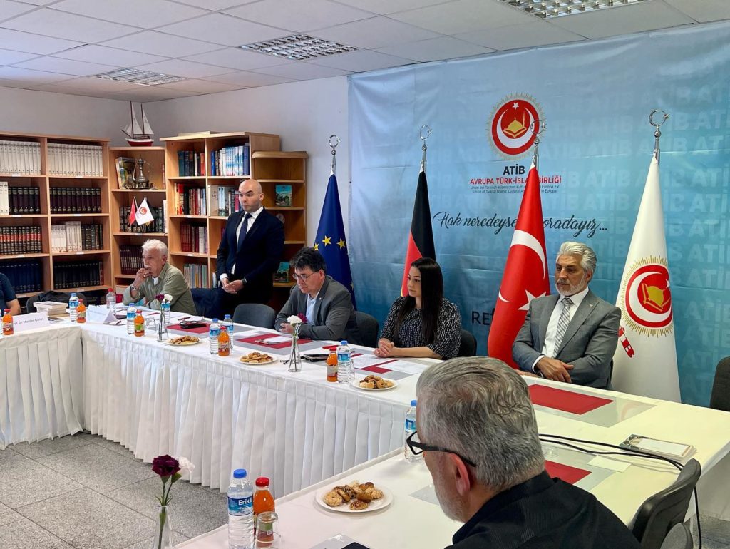 ATİB veranstaltet Panel zu „Rassismus in Europa und gesellschaftliche Ausgrenzung“ 12.06.2023 (4)