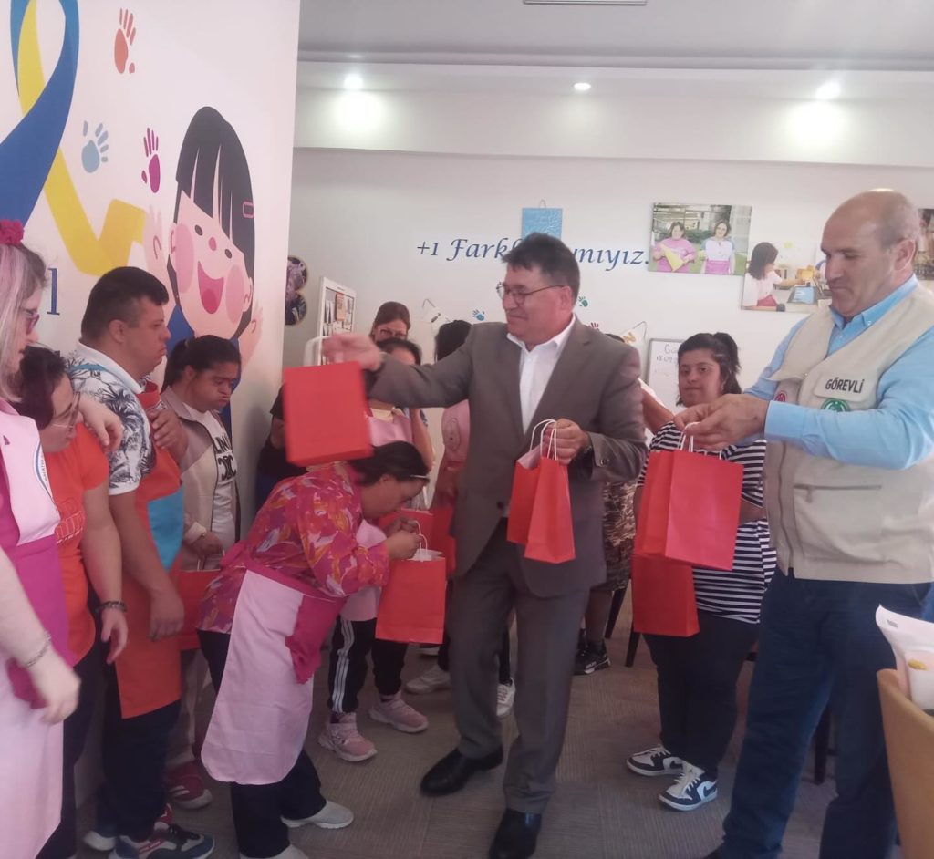 Hilal weiterhin an der Seite von Menschen mit Down-Syndrom und Autismus 24.09.2023 (7)