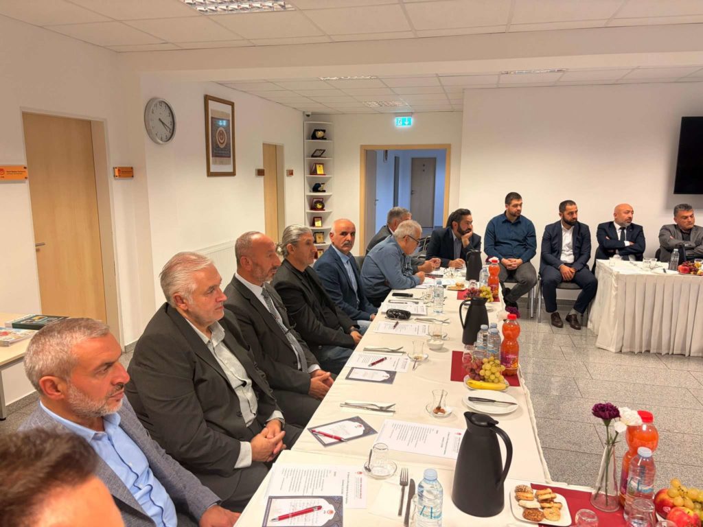 Gemeinschaft und Brüderlichkeit beim 3. GYK-Treffen der 27. Amtsperiode der ATIB (6)